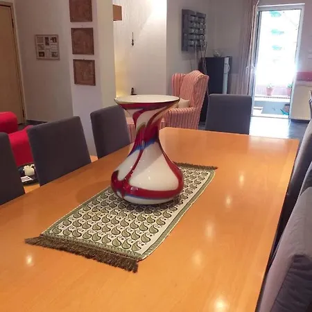 Apartment Urban 86 *