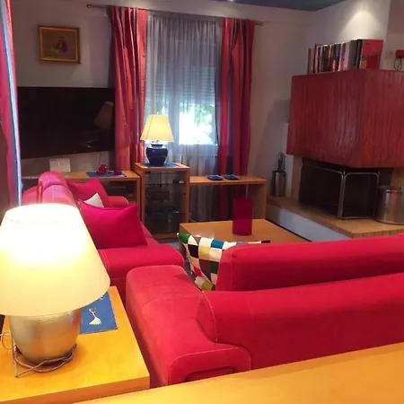 Urban 86 Apartment